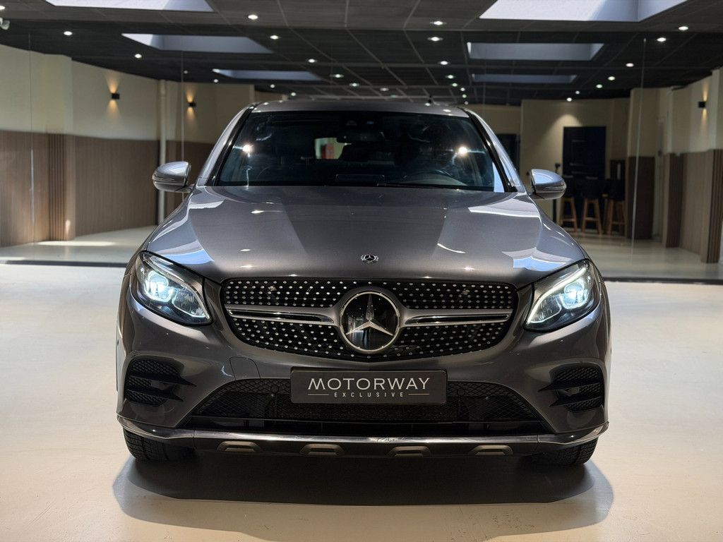 Mercedes-Benz GLC Coupé 250 4MATIC|Camera|Leder|Navi|Treeplanken 55010513-1.jpg | Motorway Exclusive