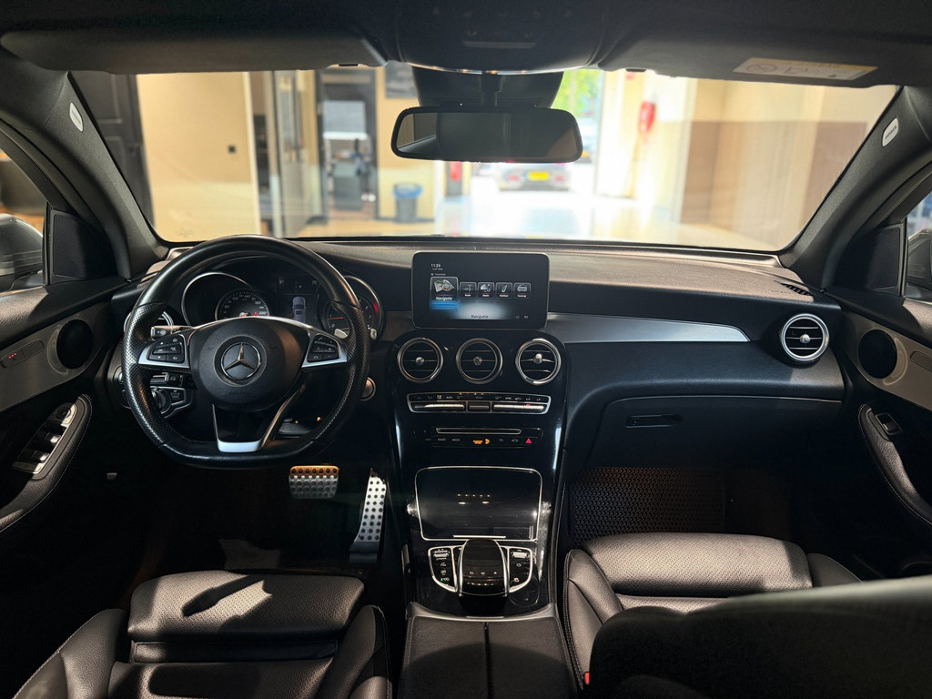 Mercedes-Benz GLC Coupé 250 4MATIC|Camera|Leder|Navi|Treeplanken 55010513-2.jpg | Motorway Exclusive