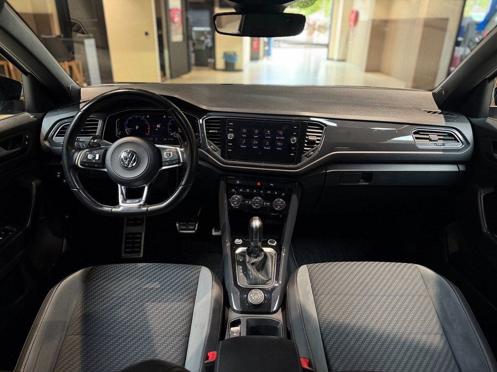 Volkswagen T-Roc 2.0 TSI 4Motion Sport R-Line |Pano|Beats|Keyless|Navi 55458601-2.jpg | Motorway Exclusive