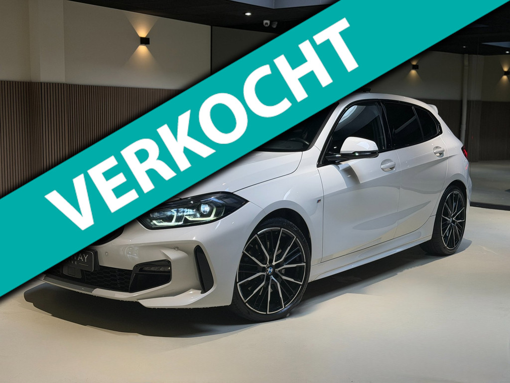BMW 1 Serie 120i High Executive|Pano|HUD|Keyless|Sfeer 55747505-0.jpg | Motorway Exclusive