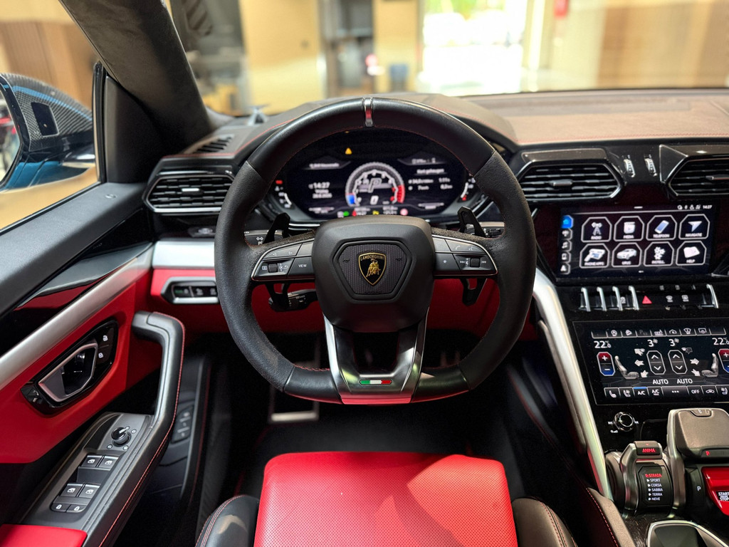 Lamborghini Urus MANSORY 4.0 V8 |Pano|B&O|Ceramic|Full PPF|Hud|Massage 56282357-2.jpg | Motorway Exclusive