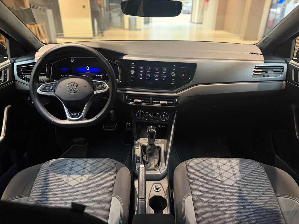 Volkswagen Polo 1.0 TSI R-Line |Pano|Matrix|Carplay| 56698215-2.jpg | Motorway Exclusive