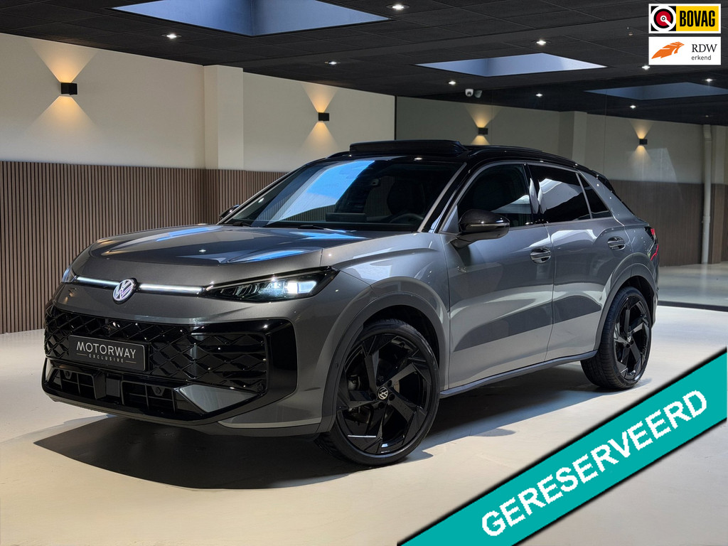 Volkswagen T-Roc 1.5 eTsi R-Line First Edition|Pano|Matrix|Keyless|H&K|HUD|360| 56725734-0.jpg | Motorway Exclusive