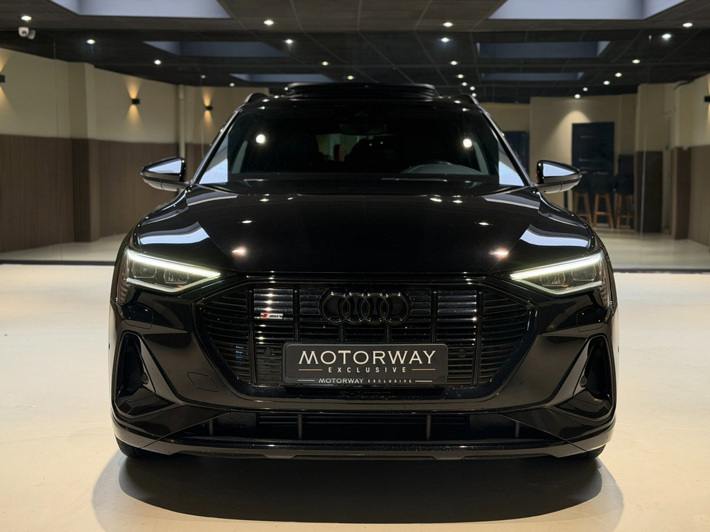 Audi e-tron E-tron 50 quattro edition Black 71 kWh|Pano|Memory|S line|Keyless| 56725789-1.jpg | Motorway Exclusive