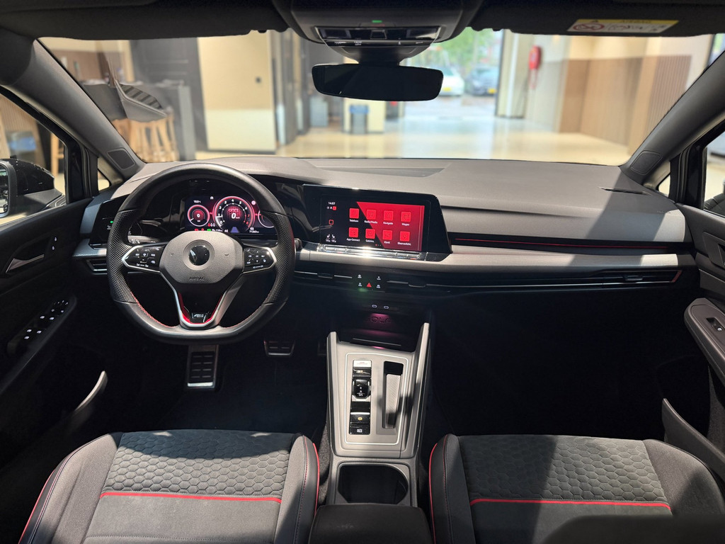 Volkswagen Golf 2.0 TSI GTI| 45 JAHRE CLUBSPORT|Nürburgring|Pano|Matrix|Keyless|Blindspot 56810911-2.jpg | Motorway Exclusive