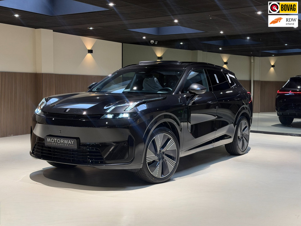 Lynk & Co 08 1.5 More|H&K|360|Pano|Stoel massage Verwarming en Ventilatie|200km elektrisch 57064226-0.jpg | Motorway Exclusive