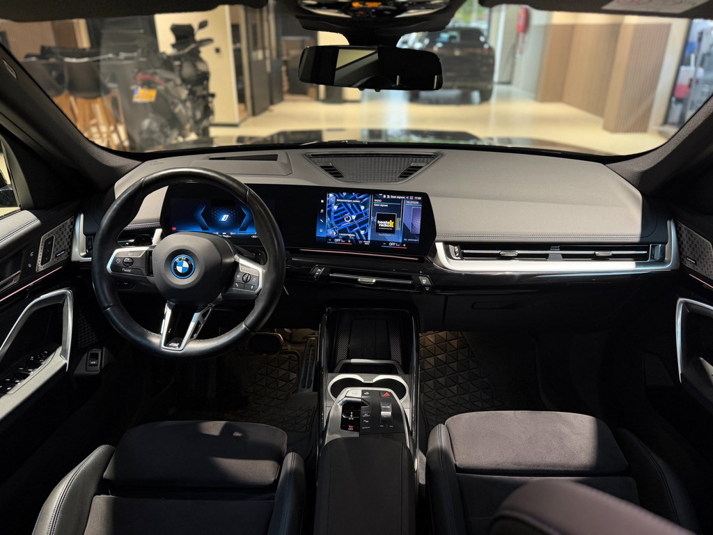 BMW X1 XDrive30e|HUD|H&K|Massage|360|Pano|Keyless|Stuur+Stoel verwarming|SOH92% 57231564-2.jpg | Motorway Exclusive