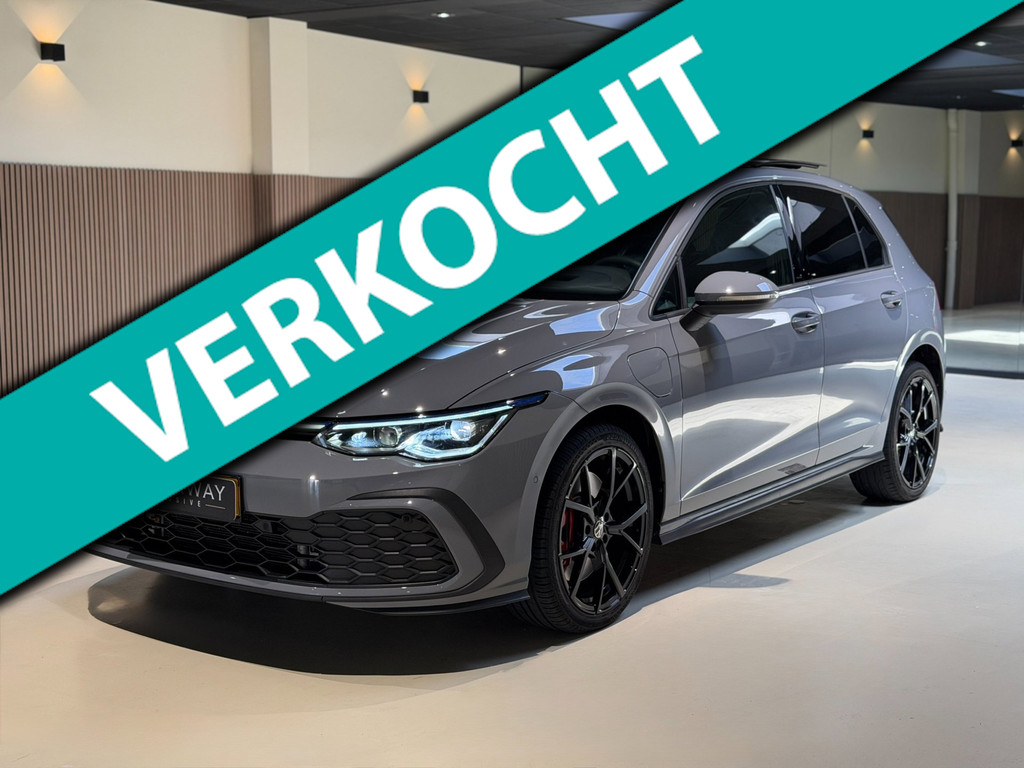 Volkswagen Golf 1.4 eHybrid GTE|Pano|Keyless|Matrix|HUD|Sfeer| 55011262-0.jpg | Motorway Exclusive